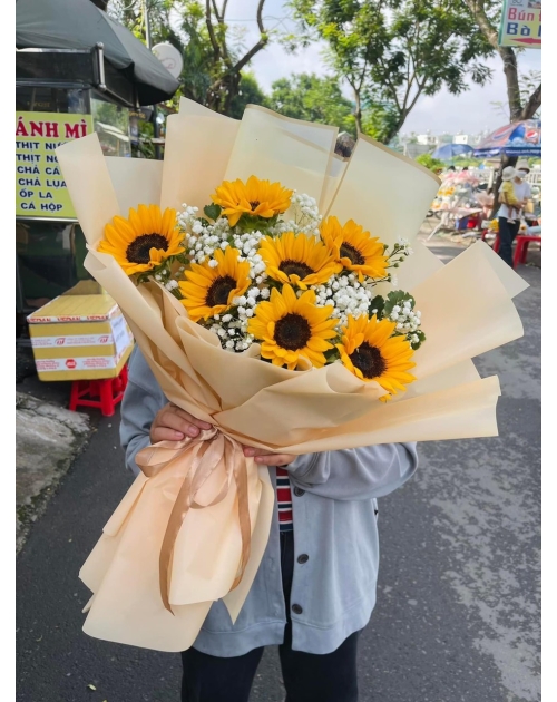Hoa tốt nghiệp ở Thủ Đức