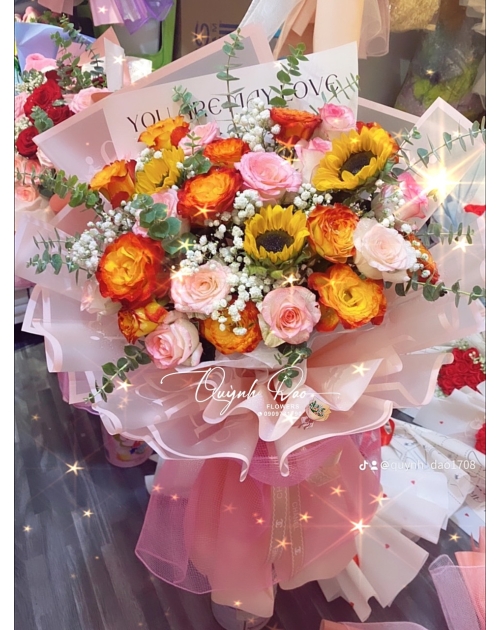 Hoa hướng dương tặng lễ mừng thọ bà 