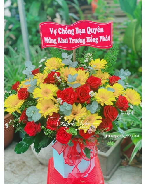 Hoa hai trương mừng vợ chồng bạn khai trương
