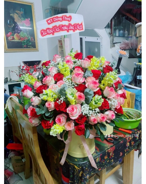 Hoa khai trương mừng cô giáo
