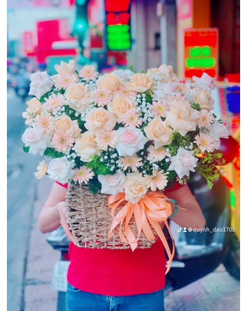 Hoa tươi mừng lễ thôi nôi