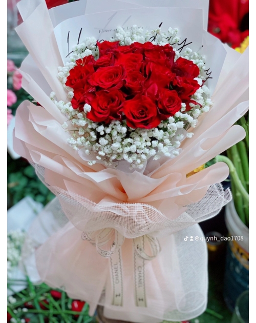 Giỏ hoa tươi tặng sinh nhật bà tại Bình Dương 