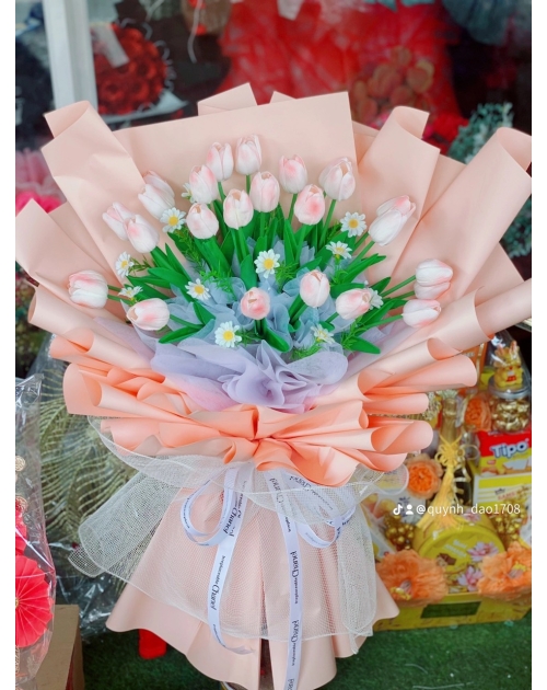 Bó hoa tulip  tặng đồng nghiệp  